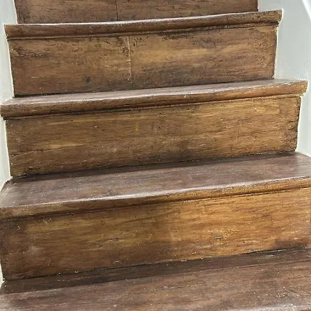 Fully Renovated And Secured Charming Place * Párizs